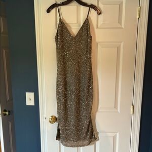 Alice + Olivia Green Gold Sequin Sheath Midi Dress